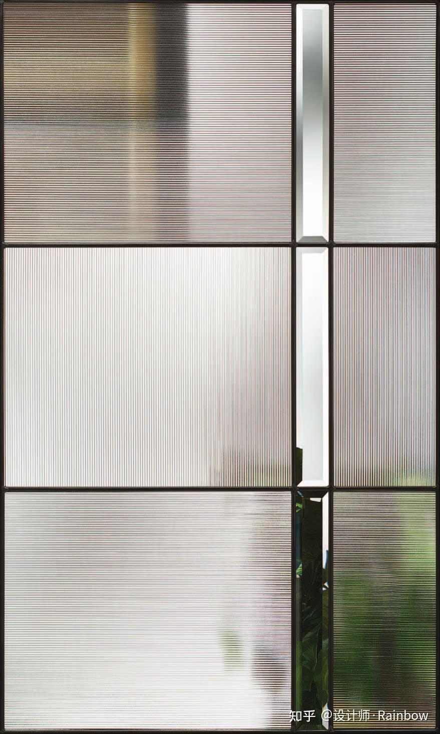 具有其它透明玻璃一样的高透性,而且玻璃的漫反射和折射会让室内空间