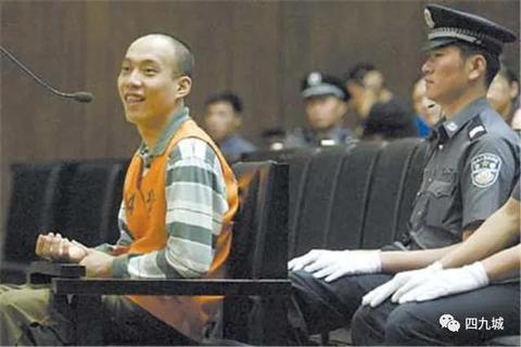 一聊到这儿就会拿这几个人举例:白宝山,鹿宪洲,王立华.