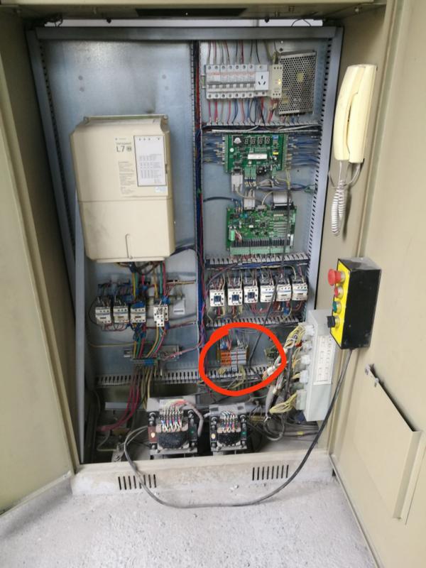 沈阳三洋电梯,谁知道哪个地方是安全回路端子接口?