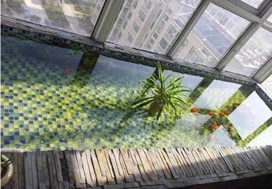 南京阳台装修设计一个鱼池,阳台养鱼养龟都可以!