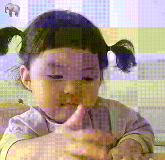 表情包 | 萌娃罗熙:我滴心里只有你!