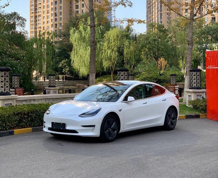 无需充电桩 特斯拉model3便携式充电器实测一小时充24