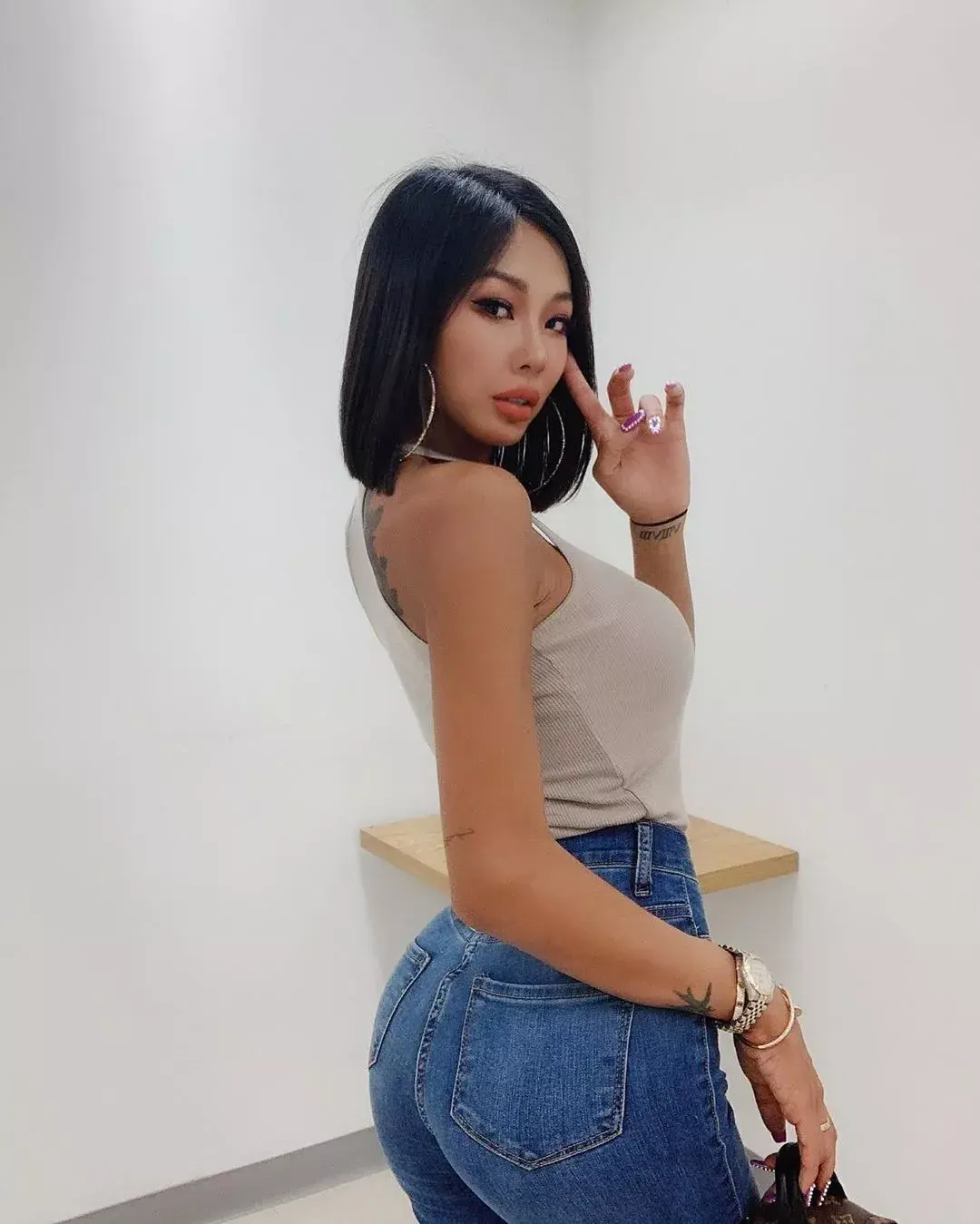 如何评价韩国女rapperjessi另求科普