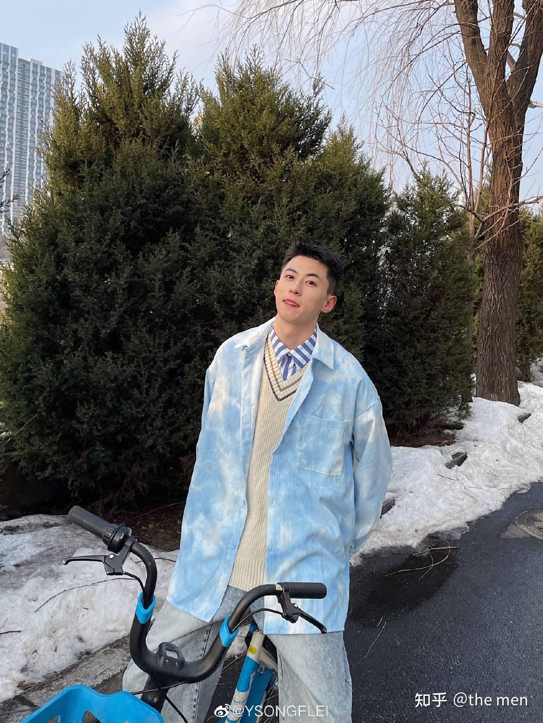 有无高中素人帅哥的照片?晒出你们学校最好看的男生的