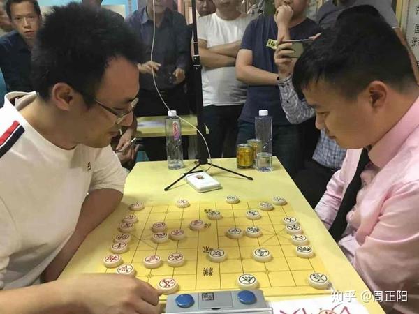 象棋大师孙浩宇"踢馆"深圳棋坛:给了深圳几分薄面,没有全杀光