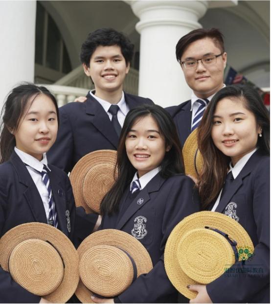 带着草帽的少年不只有海贼王还有我最爱的香港哈罗国际学校
