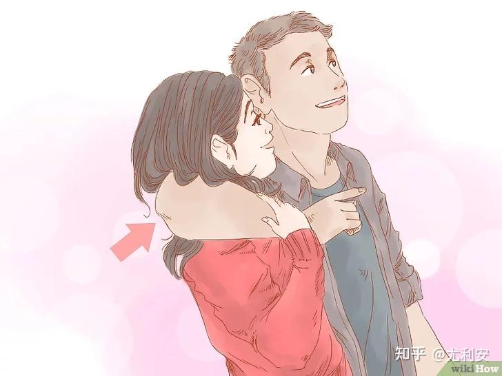 如果她有意和你长时间拥抱,那么她应当是愿意被你触碰的.