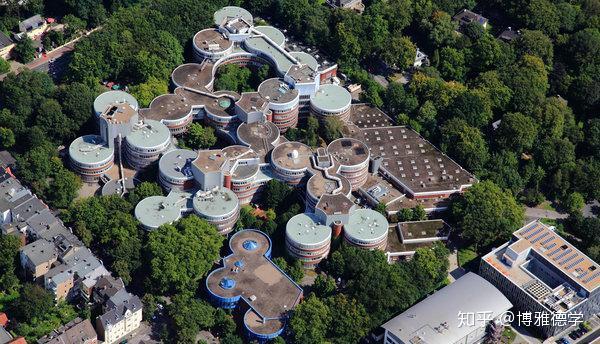 杜伊斯堡埃森大学