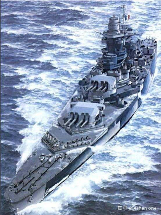 黎塞留号战列舰,两门四联主炮,优雅的法兰西玫瑰.