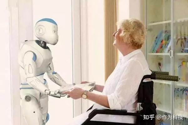 未来20年,人工智能机器人将代替护工照顾老人,比护工更靠谱!