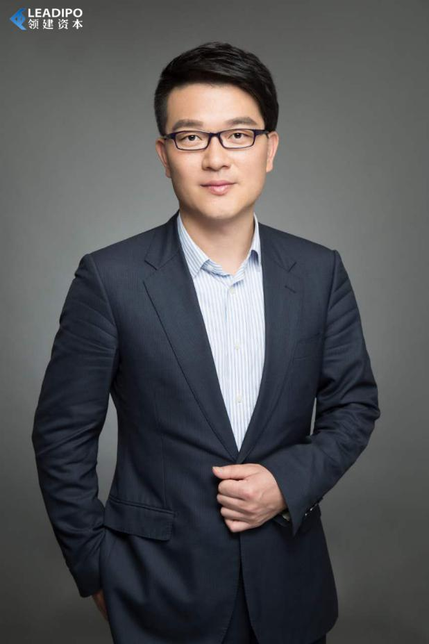 刘海波荣获第九届创新创业领袖峰会年度ceo奖项