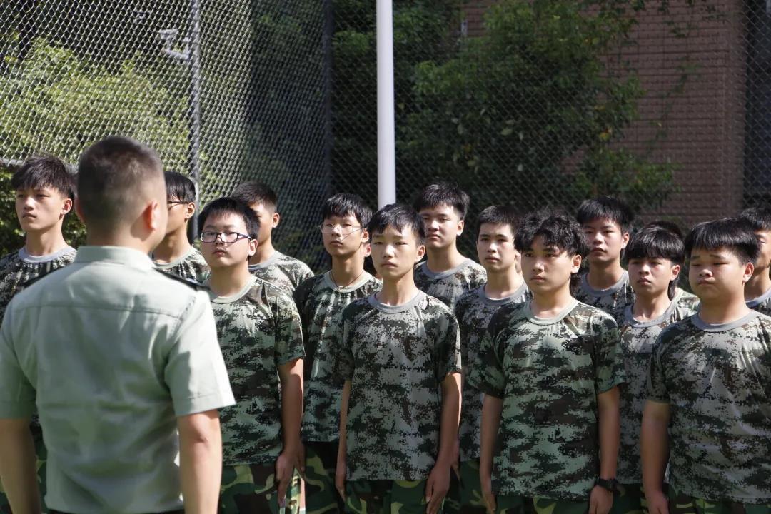华瑞it学校2021级新生军训