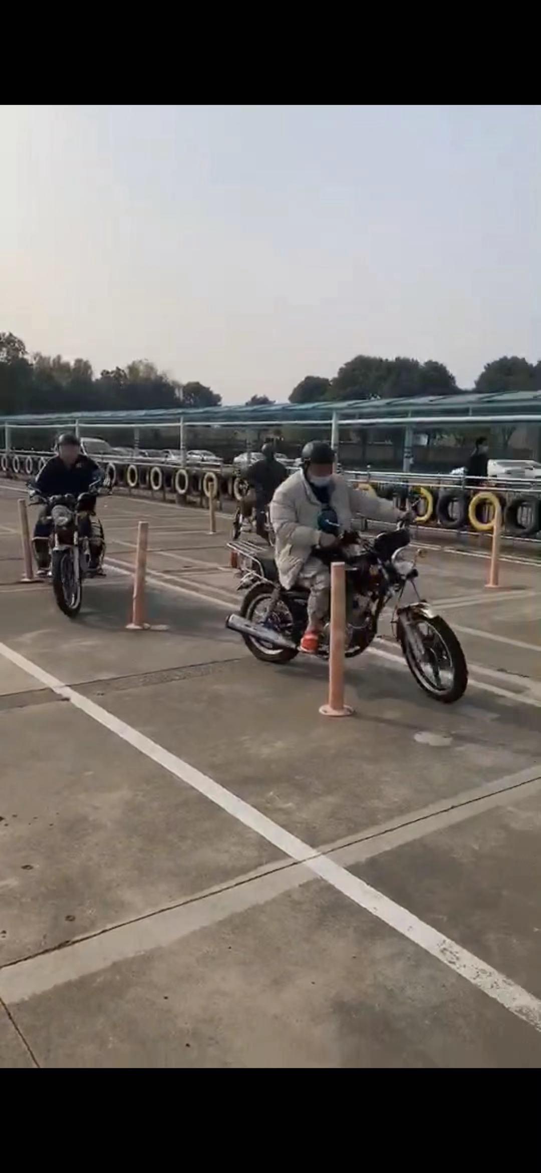 摩托车日常训练