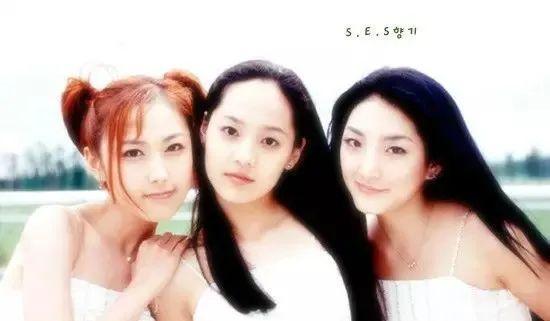 wuli柳真欧尼不仅是团内的门面,还有着 「韩国初代第一神颜」的称号