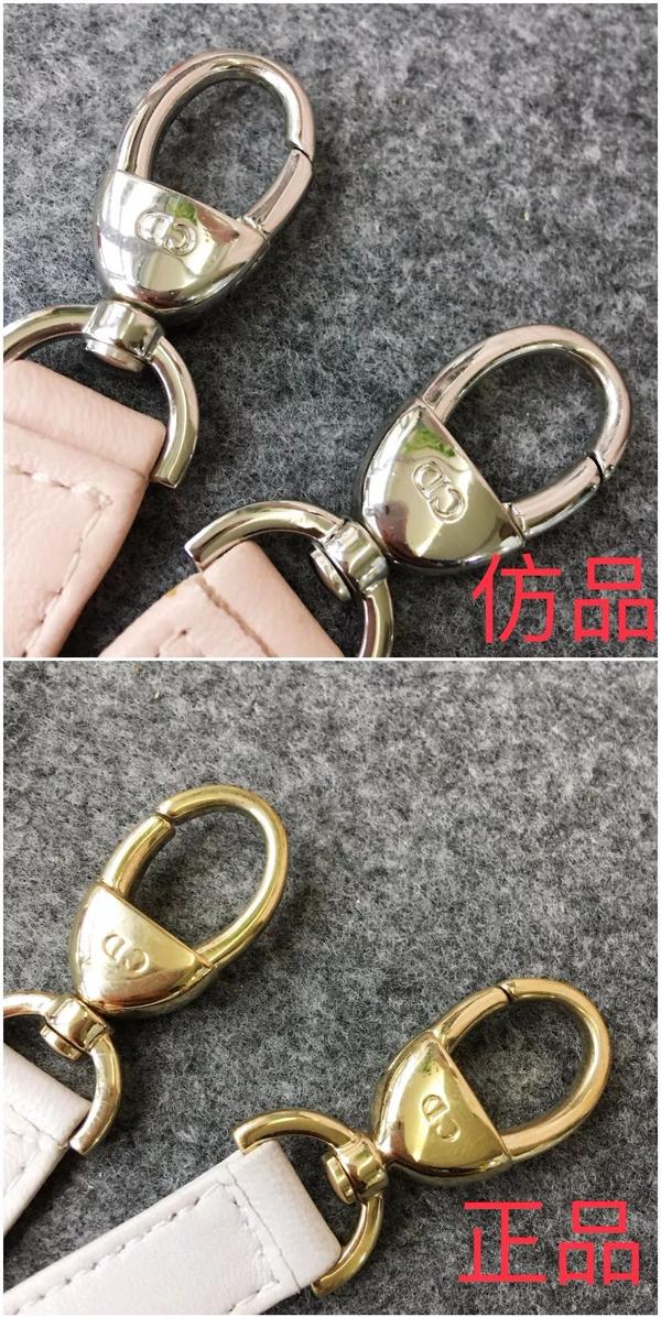 五,肩带对比 正品肩带头弹簧头是由粗变细 仿品则粗细一致.