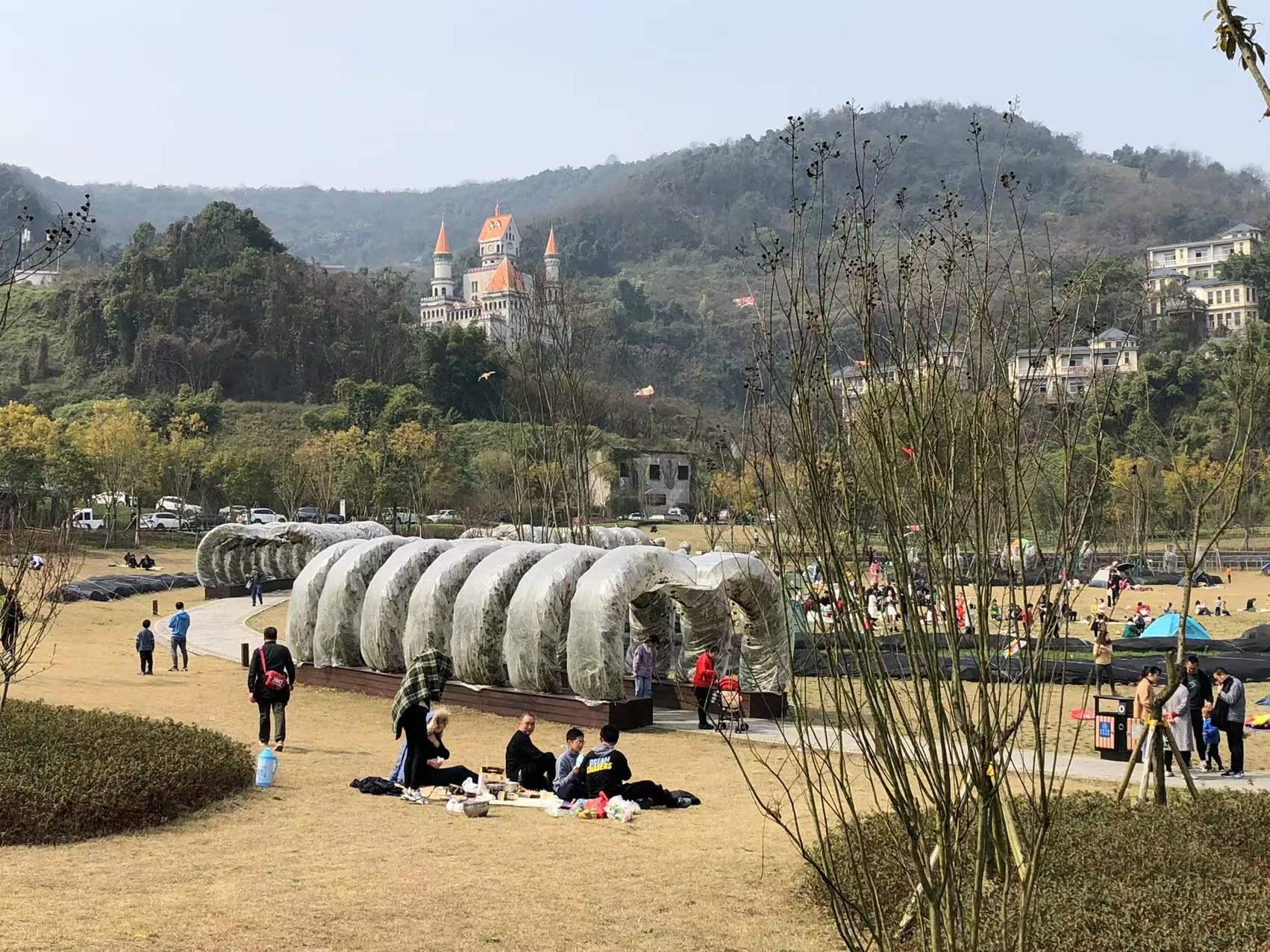 春暖花开日我们一起去重庆中梁山花海狂欢撒野吧