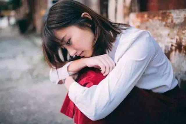 吵架原则懂得示弱的女生更让他疼爱