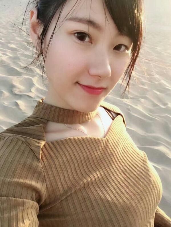 为什么萝莉脸大部分都是平胸的?