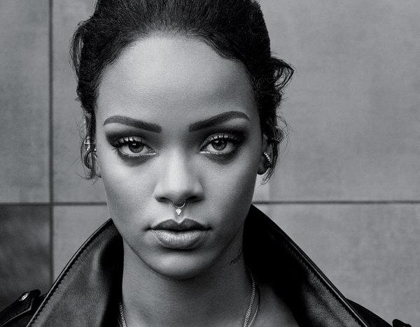 美国天后级歌手rihanna(蕾哈娜),来自加勒比岛国巴巴多斯