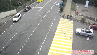 你觉得什么样的人是「马路杀手」?