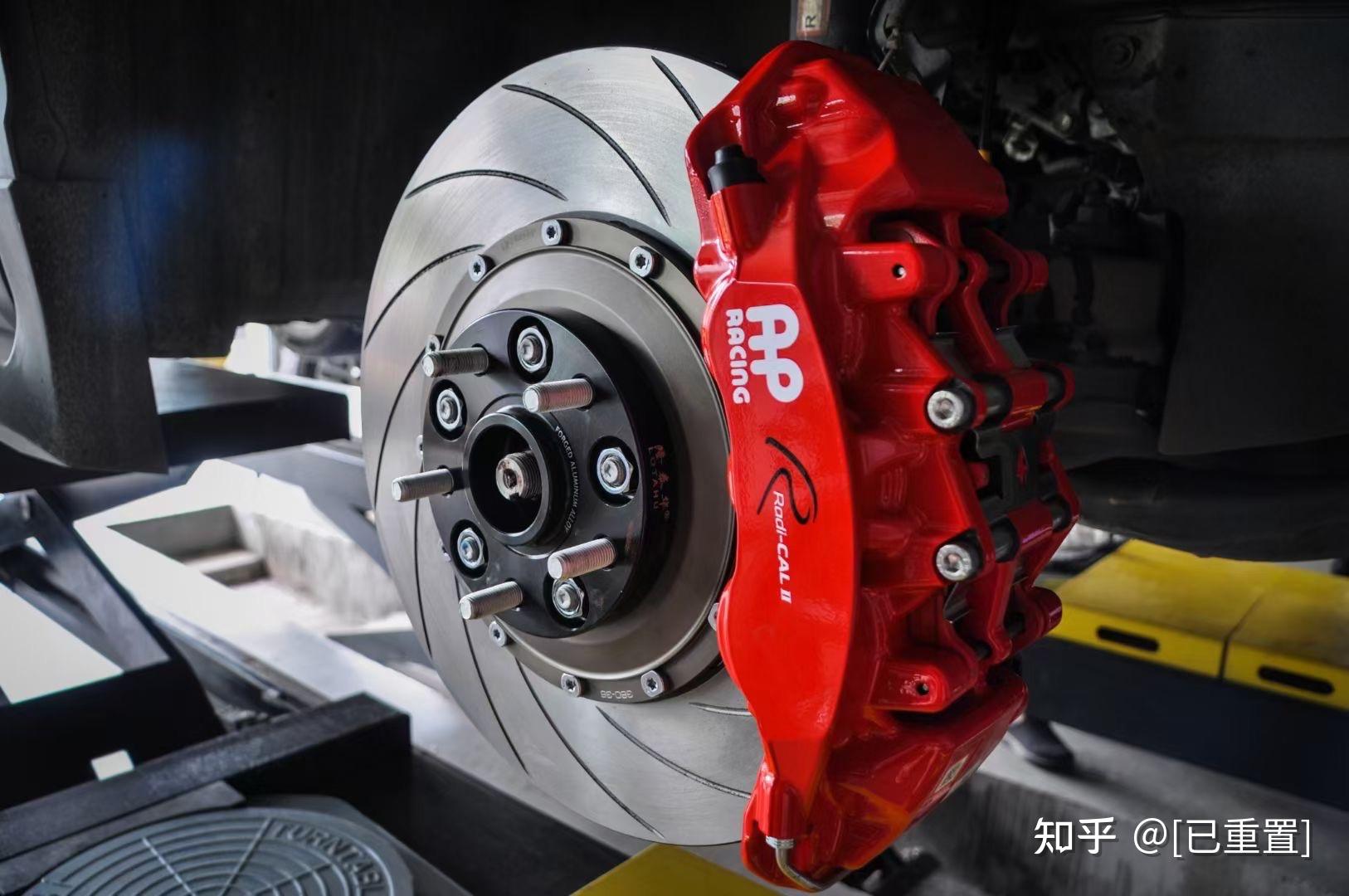 丰田汉兰达刹车升级ap9560六活塞卡钳效果杠杠19寸轮毂直上