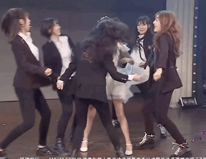 snh48系成员有哪些看一次就笑一次的动图or图片?