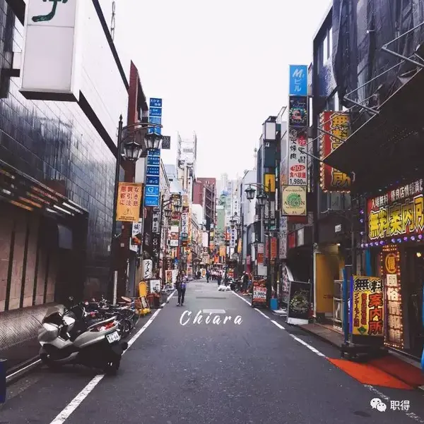 自2000年起,日本的劳动年龄(15至64岁)男性,足足减少了397万人.