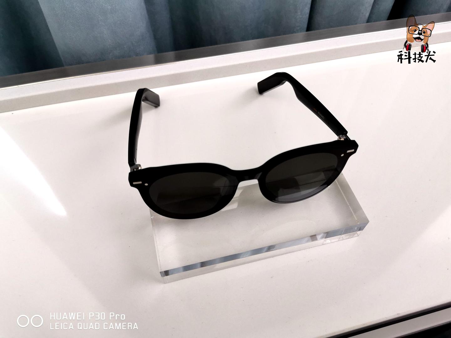 余承东同款 华为首款智能眼镜eyewear上手简评