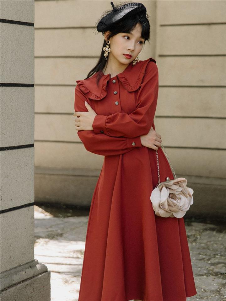 秋冬女装智熏裙法式复古桔梗裙娃娃领红色连衣裙收腰