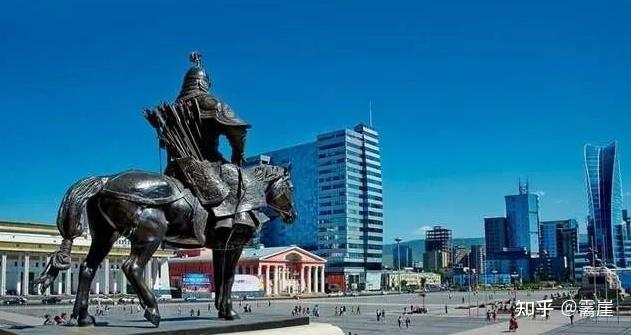 因为省会额尔登特市是蒙古国特大城市,人口有8万人,下设2个县;肯特省