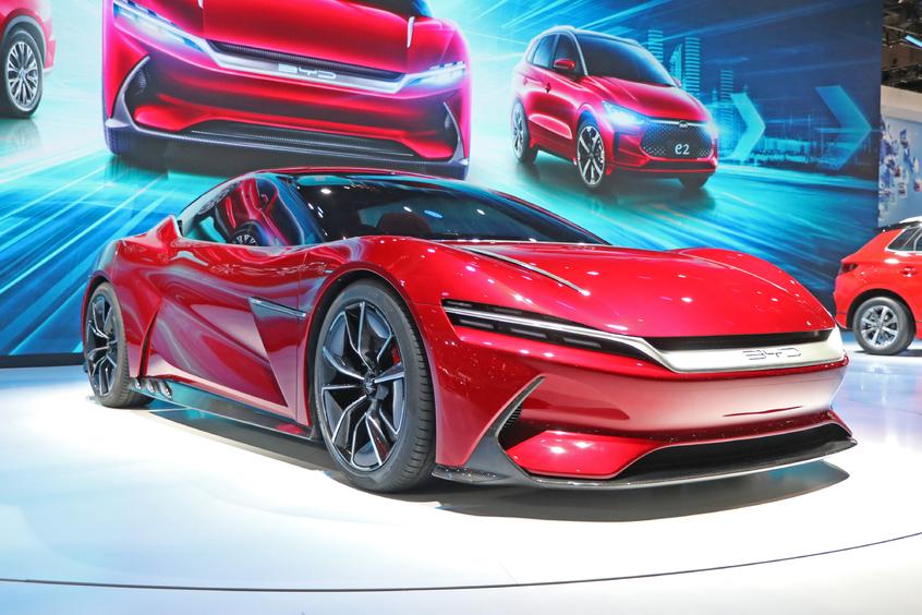 比亚迪要推出高端品牌,首款车型"海豚"或将是电动跑车