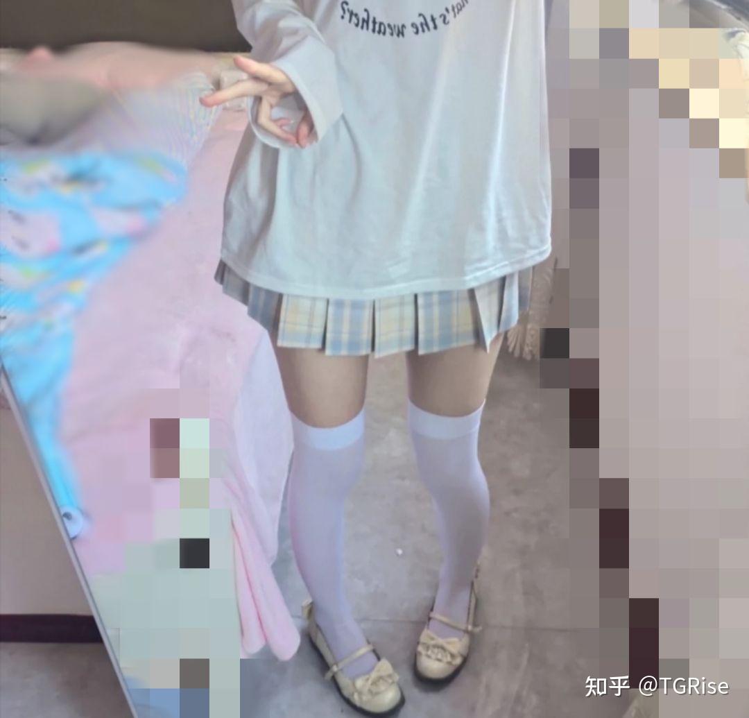 女装大佬照镜子会对自己有感觉吗