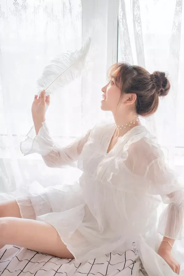 这篇纯白少女私房照拍摄技巧送给你!