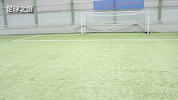 图6-挑球彩虹过人