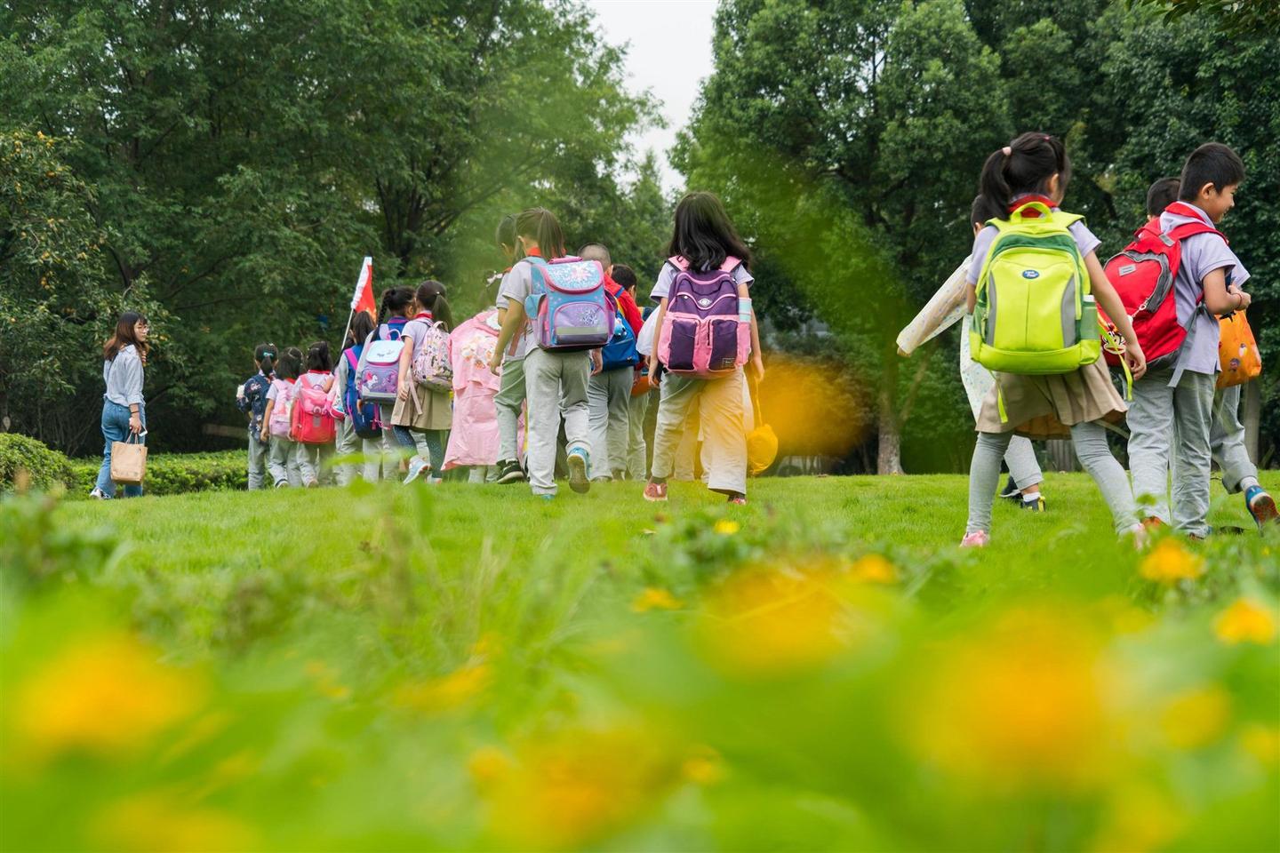 中小学研学旅行课程:一种新的课程形态