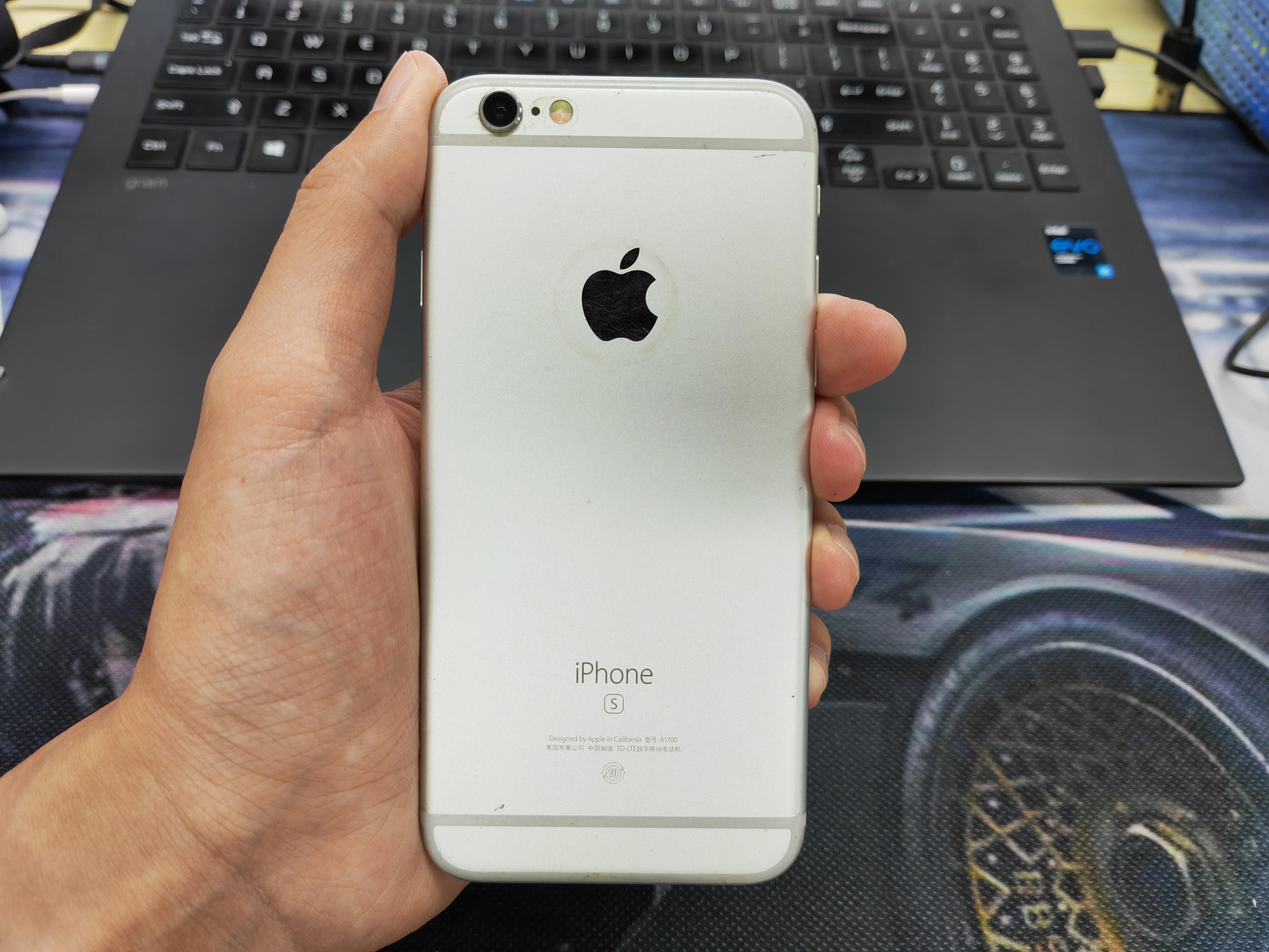 IPhone6S,IPhone5s iphone 6s现在还能回收多少钱?