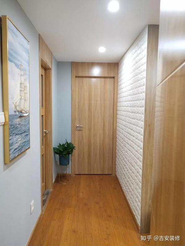 吉安装修木色门和白色门,你更喜欢哪种呢?