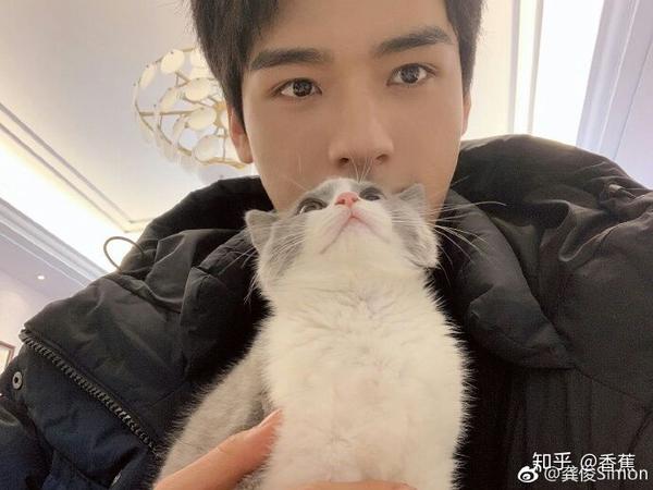 如何评价演员 龚俊?