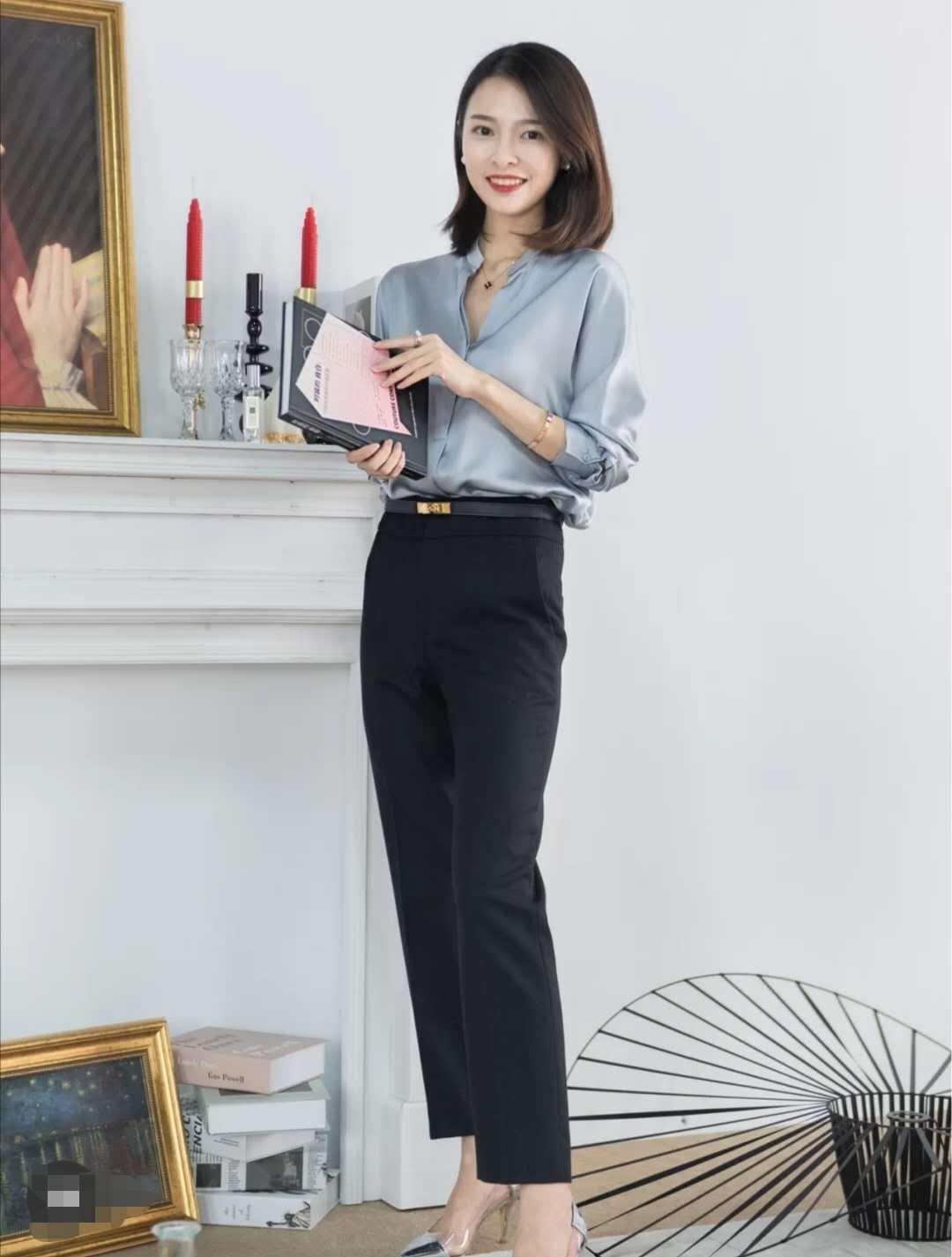 40岁女人穿什么衣服显年轻