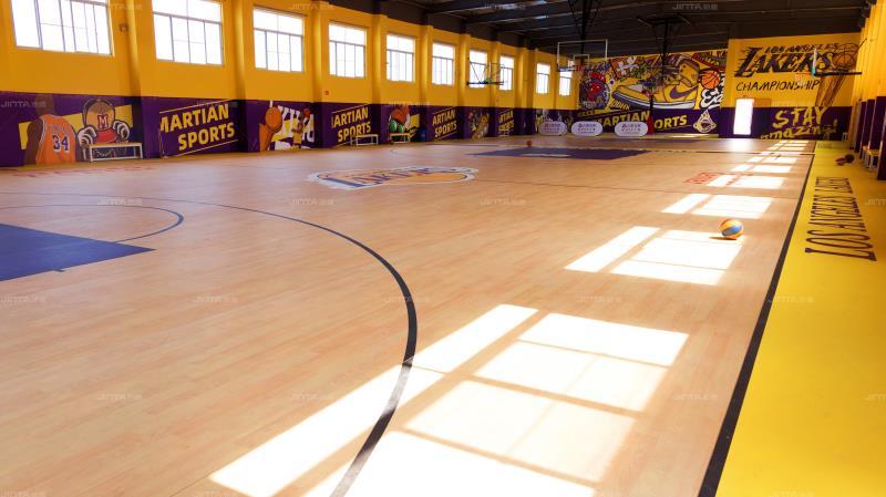篮球场馆塑胶地板地胶该如何选择