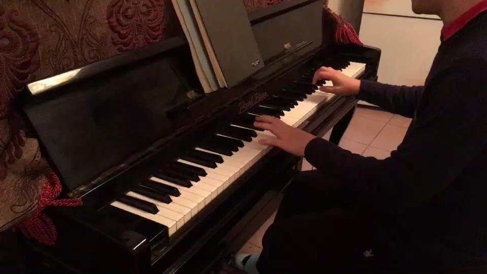 有一个会弹钢琴的男朋友是怎么样的体验?