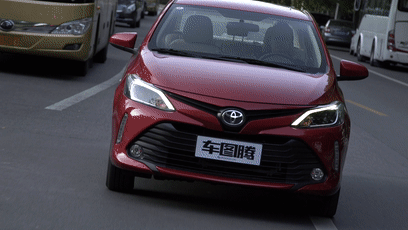 车 两厢 汽车 408_230 gif 动态图 动图