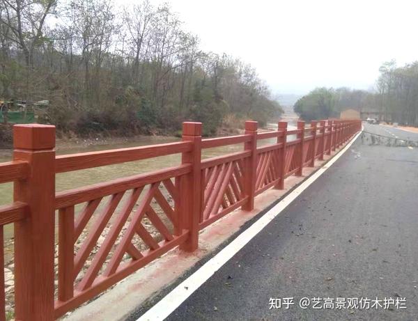 广西仿木护栏厂家安装河道护栏图片,广西仿木栏杆施工