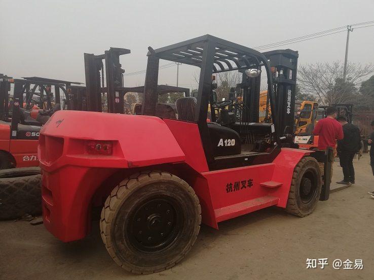 二手叉车35吨多少钱一台