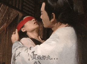 很多情欲戏,尺度也够大,够惊艳.