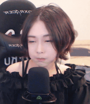 为什么我用觉得轩墨宝宝是女生而不是男的
