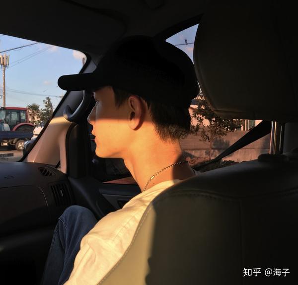 有哪些好看的适合男生的微信头像?
