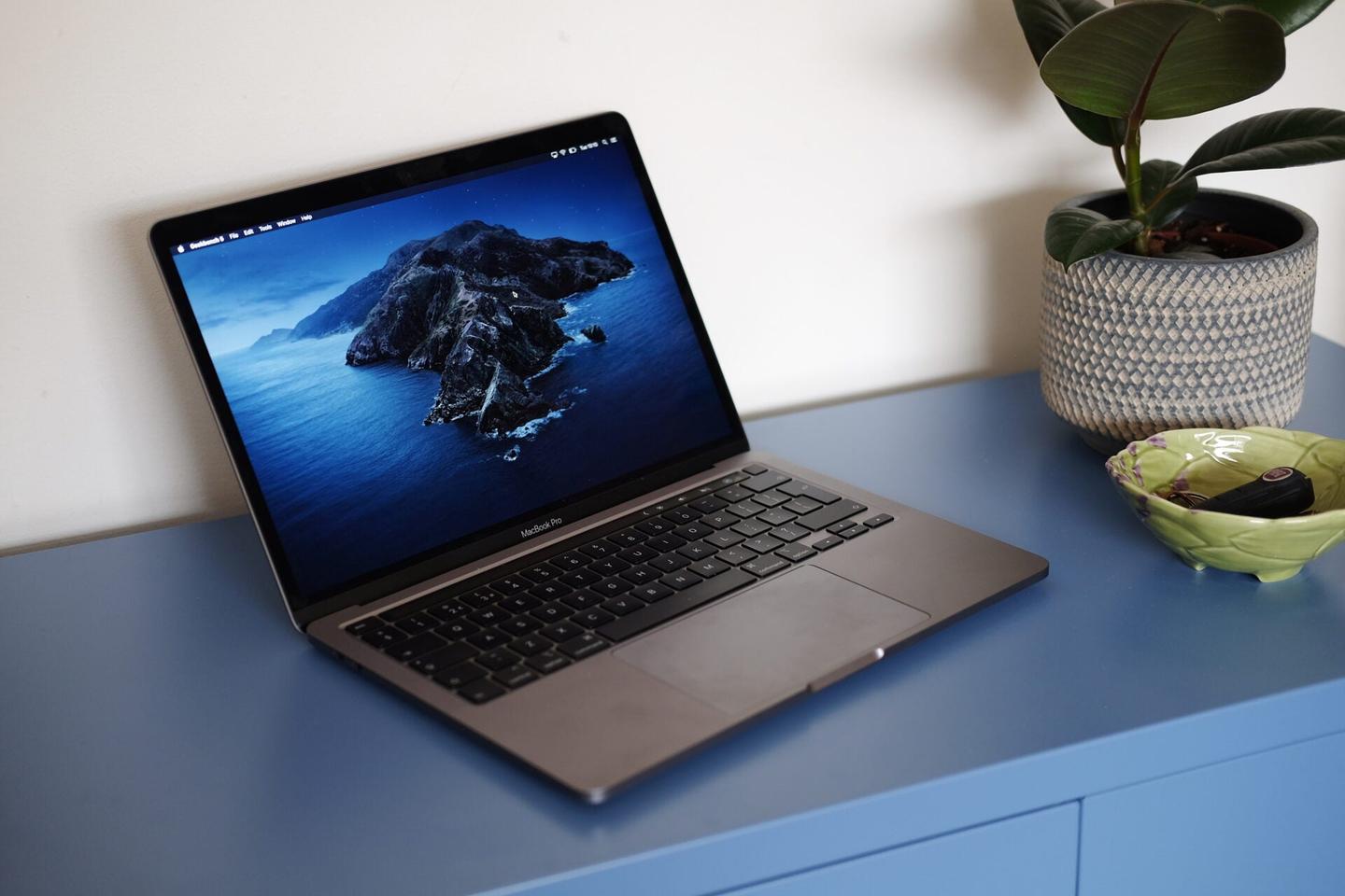 macbookpro m1,m1macbookpro m1芯片macbookpro上手体验如何深度使用一周后我决定留下旧款程序员