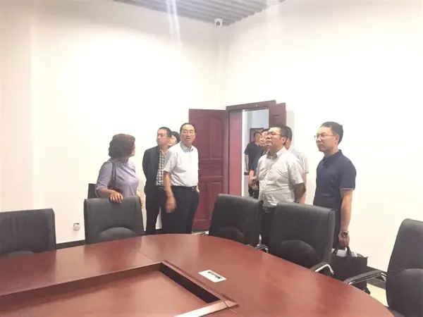 云南省云龙县人大常委会党组书记主任周武军莅临县电子商务公共服务