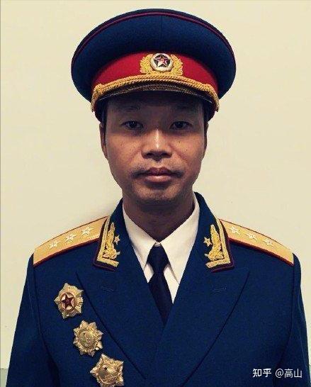 军衔最高的十位男明星杜旭东是大校潘长江的军衔高的离谱